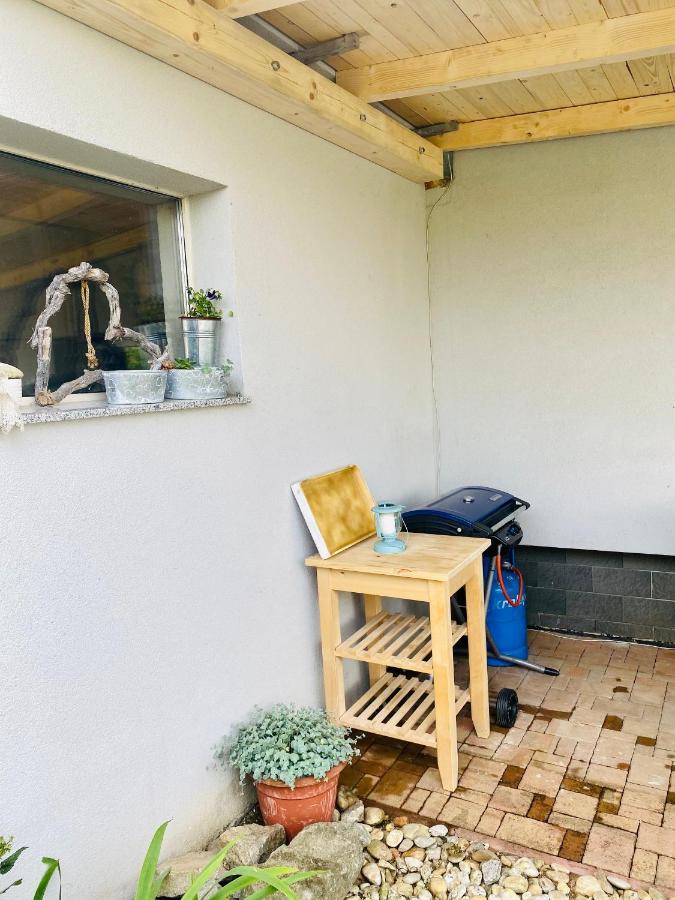 Apartman Prace Apartment Exterior photo